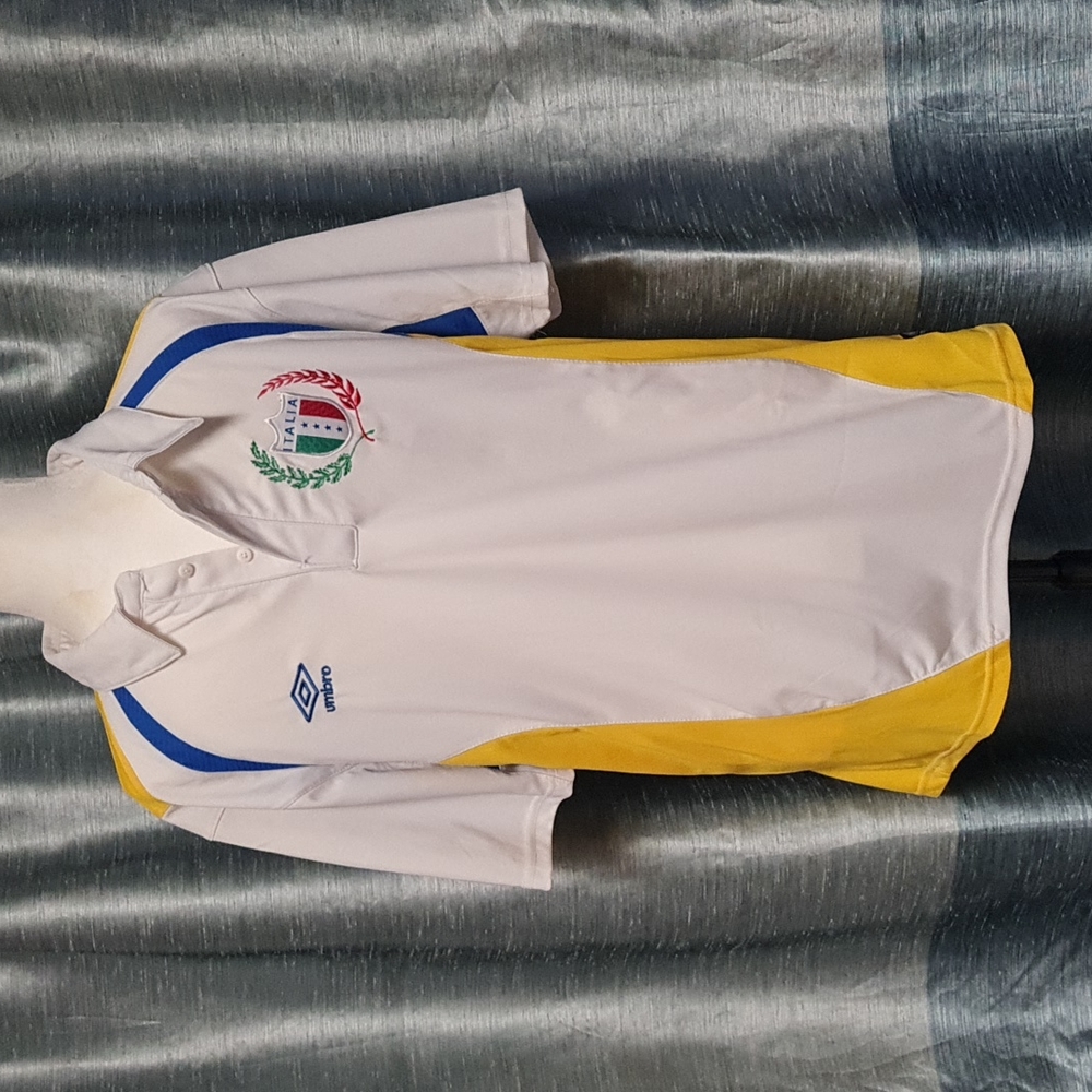 Umbro Moisture Wicking White Italia Short Sleeve Polo Shirt Mens